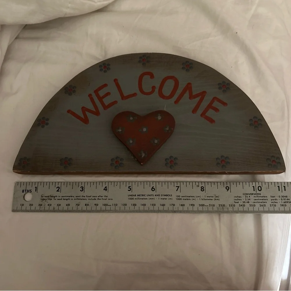 Vintage, rustic , handpainted welcome sign